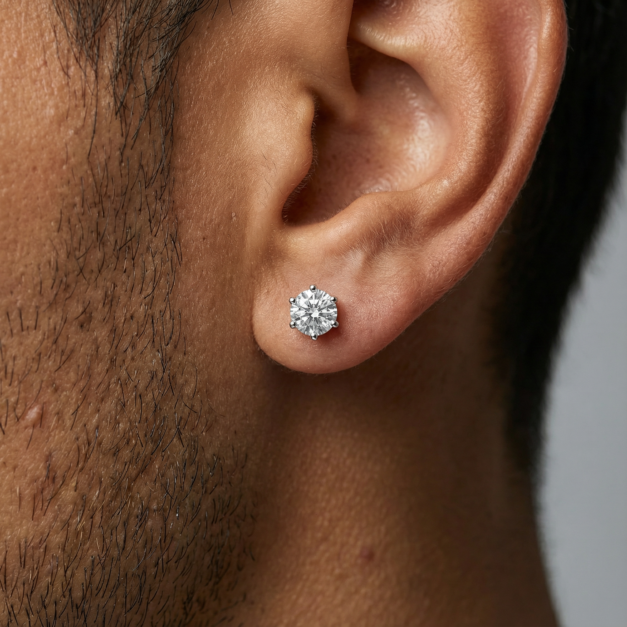 Orecchino Zircone Brillante – Diverse Dimensioni (Unità Singola)